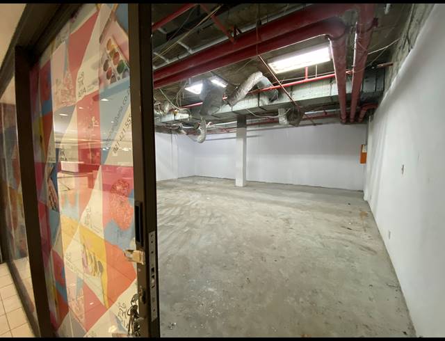 106M² RETAIL TO LET IN RONDEBOSCH